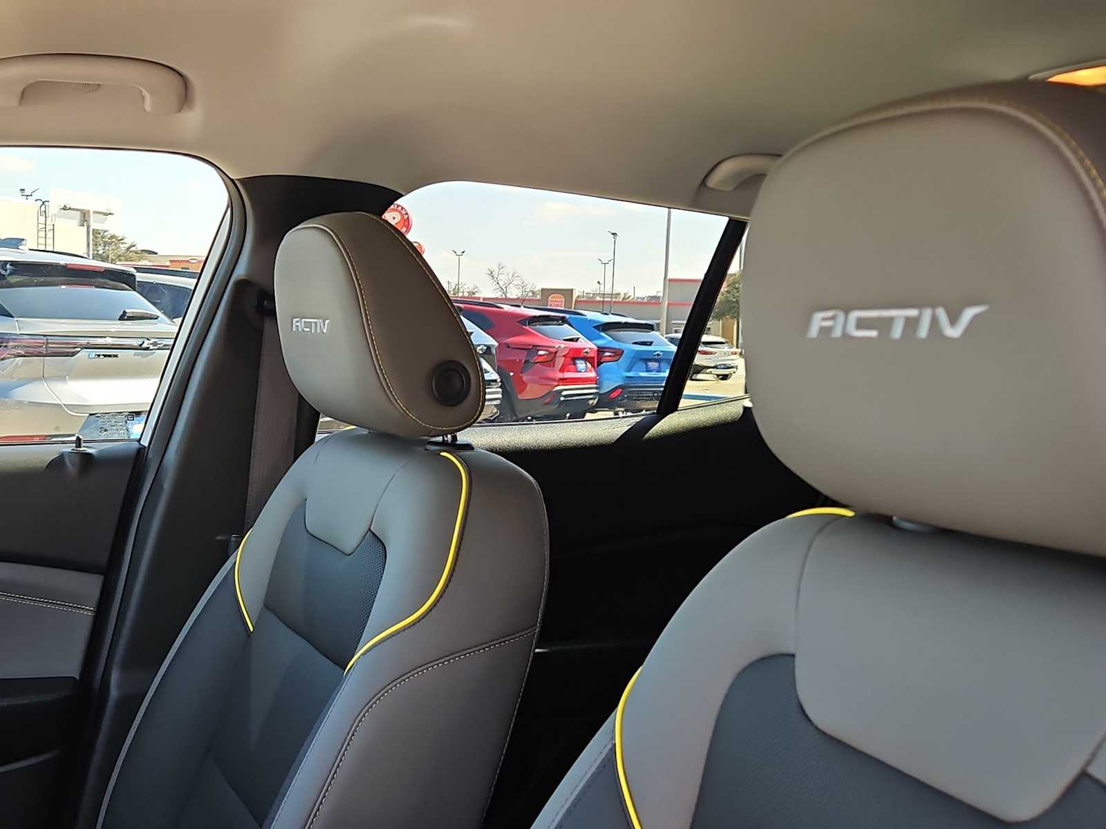 Thumbnail: 2026 Chevrolet Trax - 15