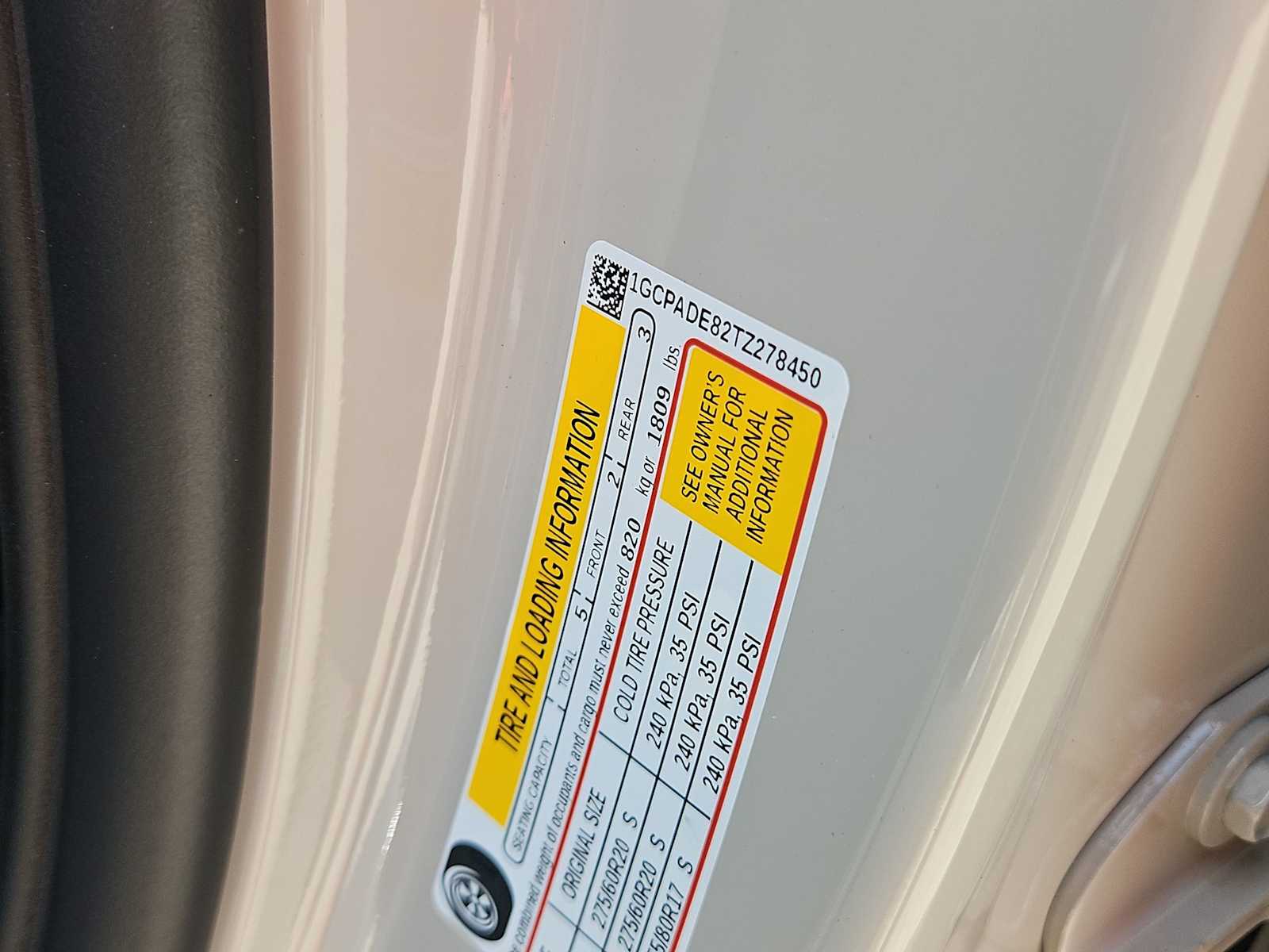 Thumbnail: 2026 Chevrolet Silverado 1500 - 25