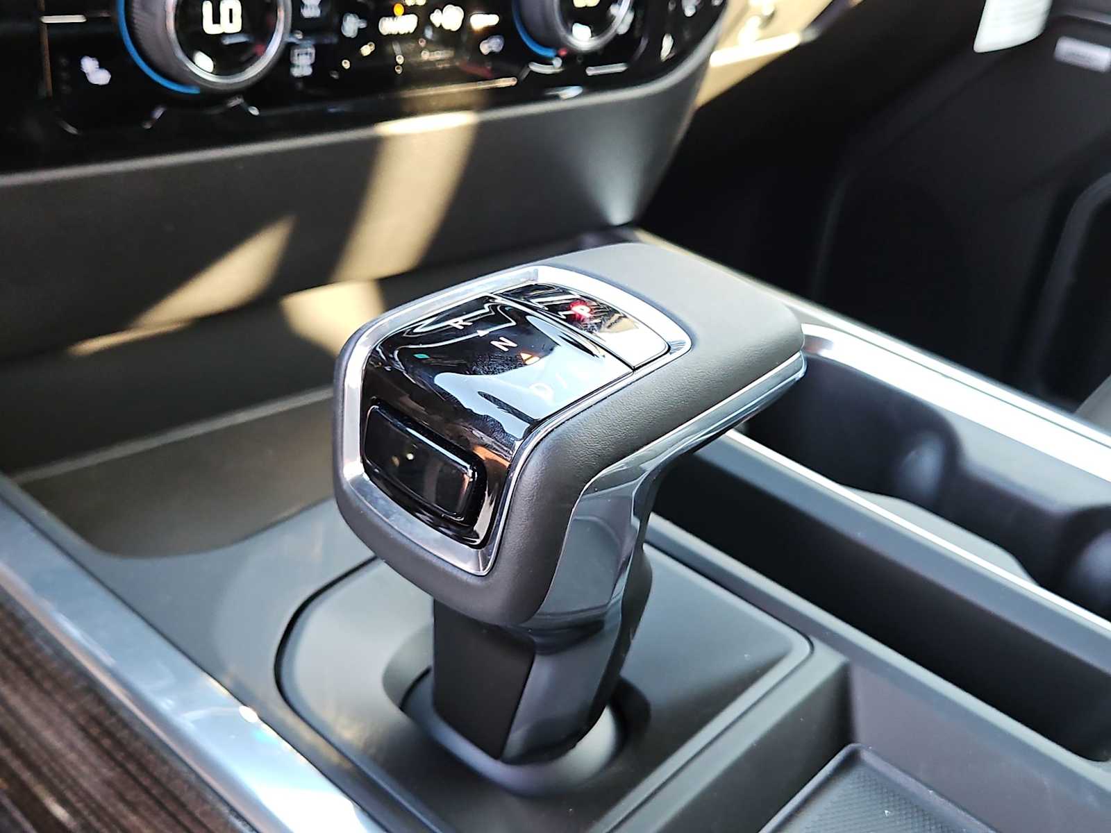 Thumbnail: 2026 Chevrolet Silverado 1500 - 21