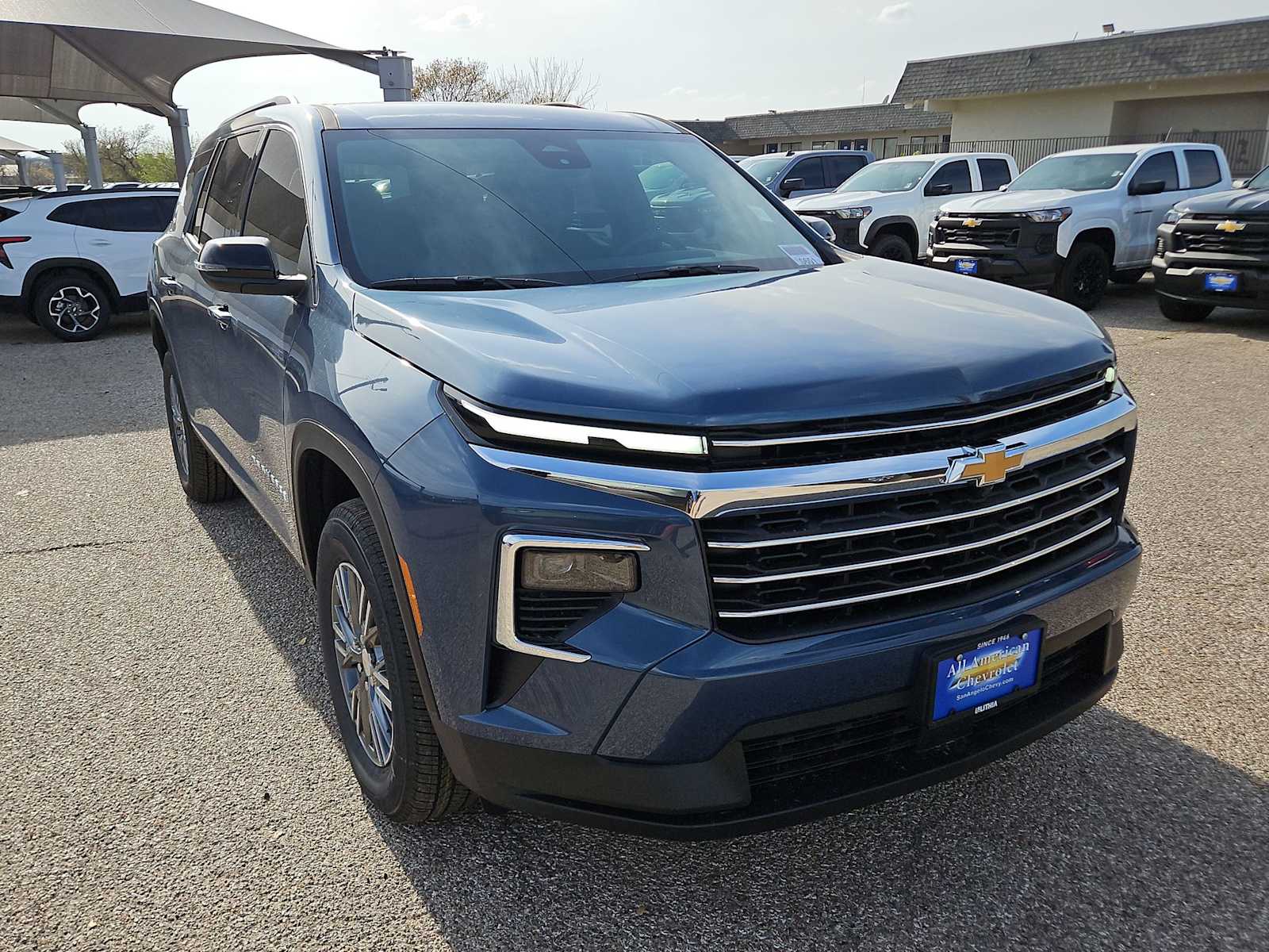 Thumbnail: 2026 Chevrolet Traverse - 2