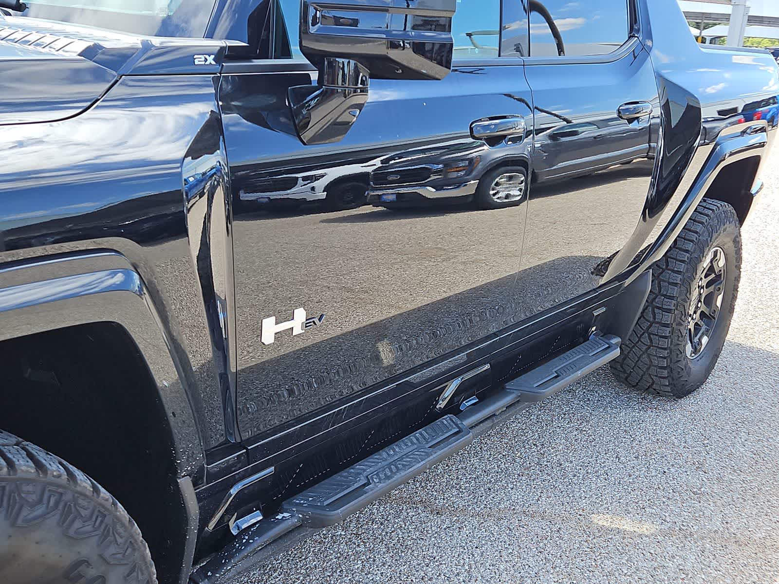 Thumbnail: 2024 GMC Hummer EV - 7