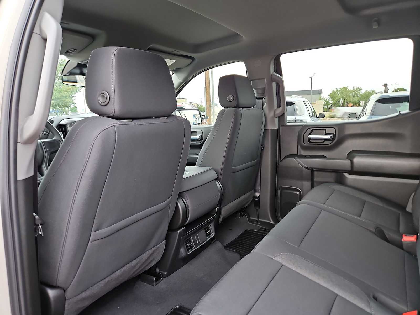 Thumbnail: 2026 Chevrolet Silverado 1500 - 14