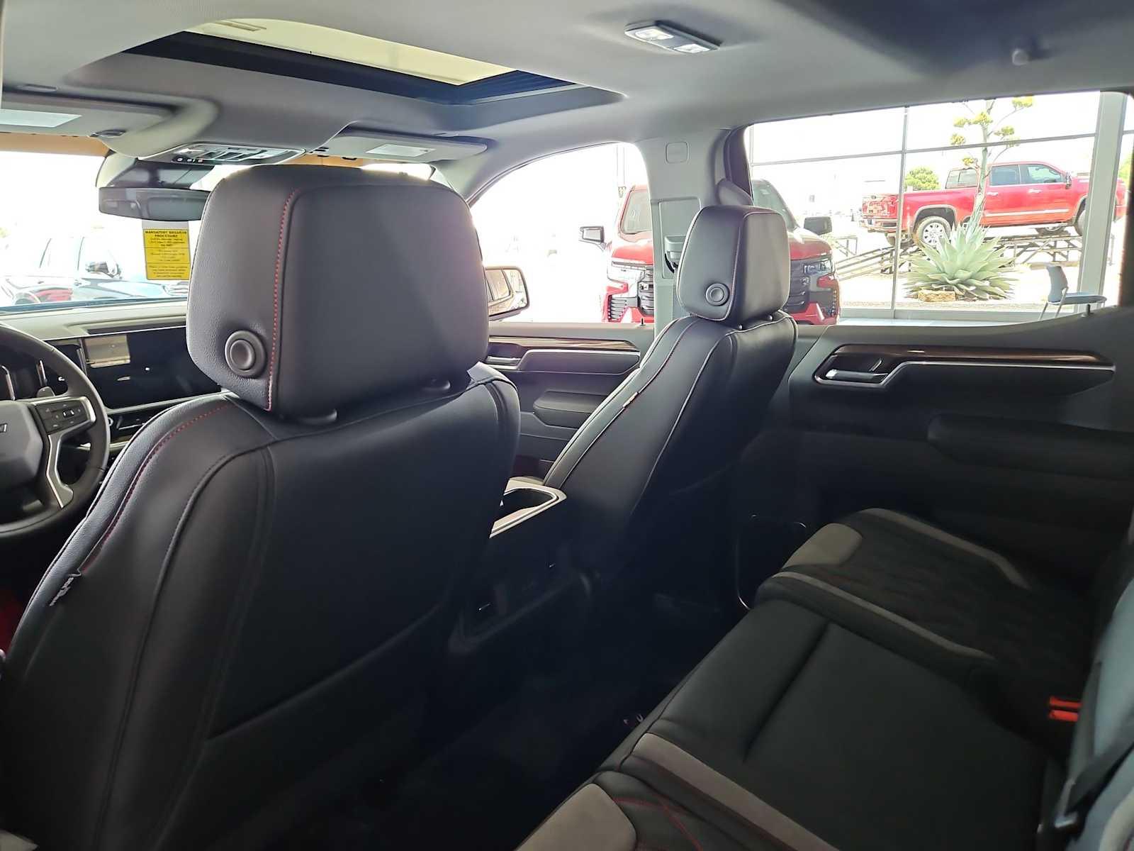 Thumbnail: 2025 Chevrolet Silverado 1500 - 9