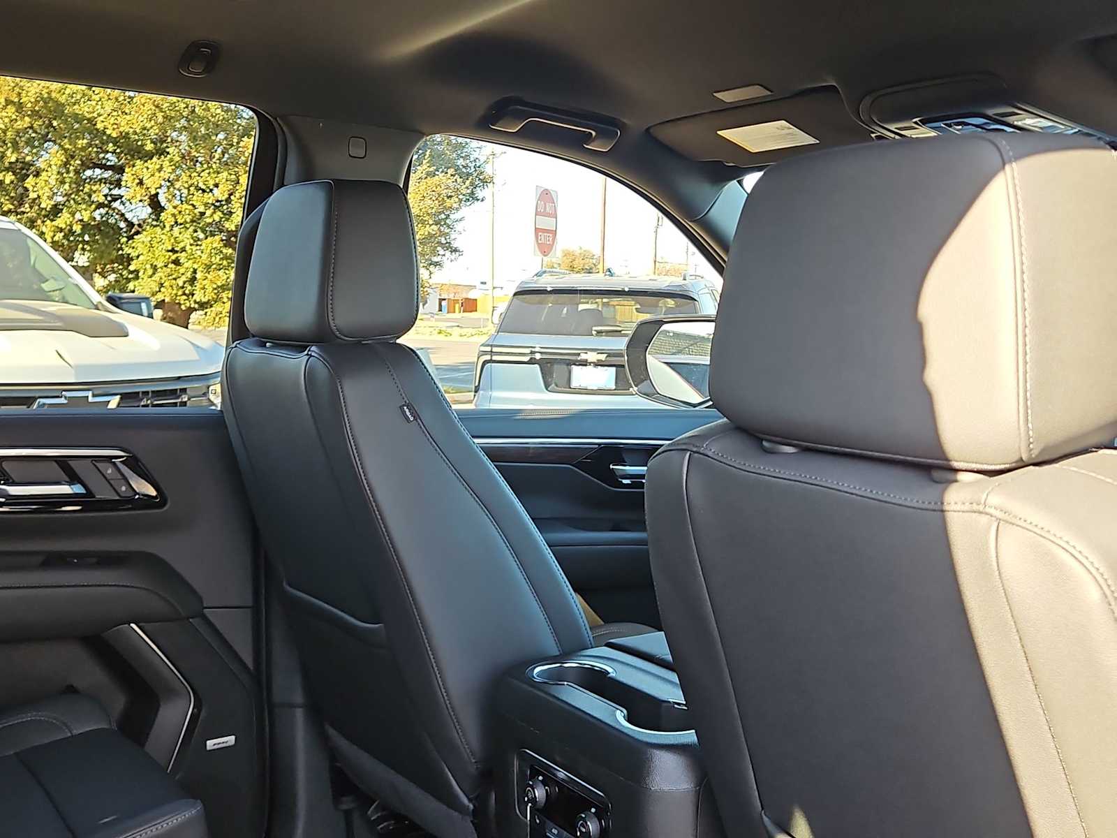 Thumbnail: 2026 Chevrolet Tahoe - 17