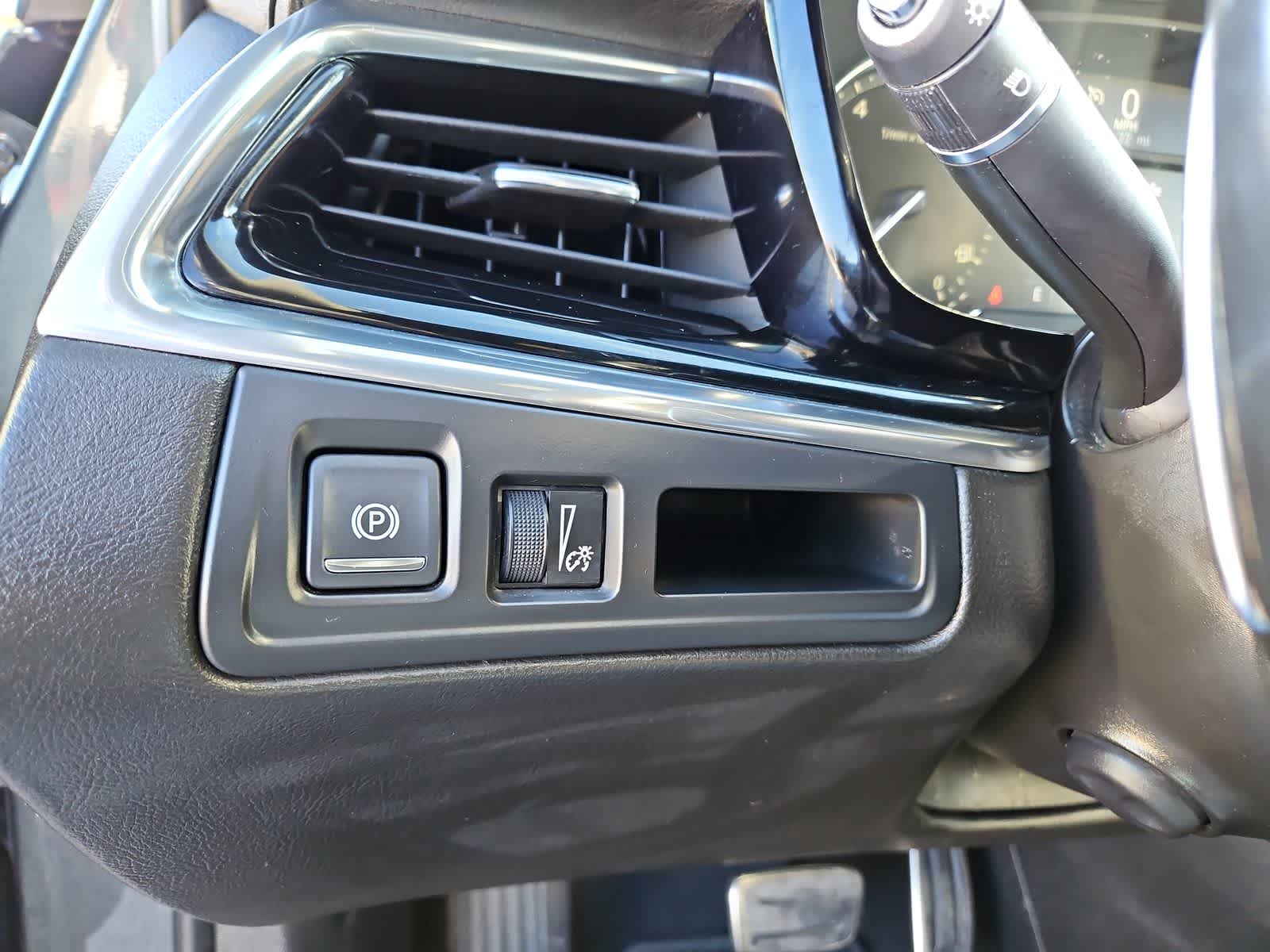Thumbnail: 2020 Cadillac XT6 - 27