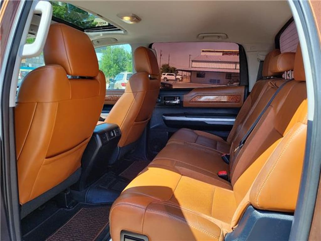 Used 2014 Toyota Tundra 1794 5.7L V8 4x2 Crew Max 5.6 ft. box 145.7 in. WB