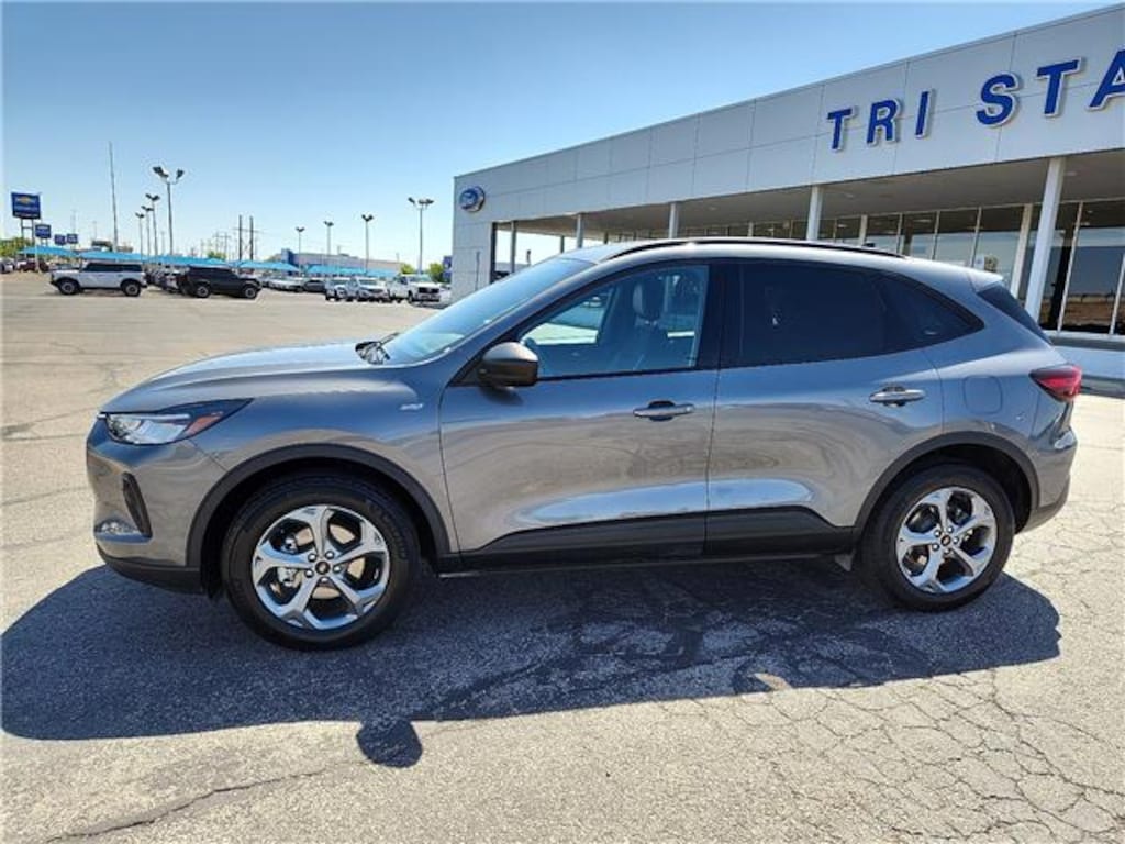 Used 2025 Ford Escape ST-Line All-Wheel Drive