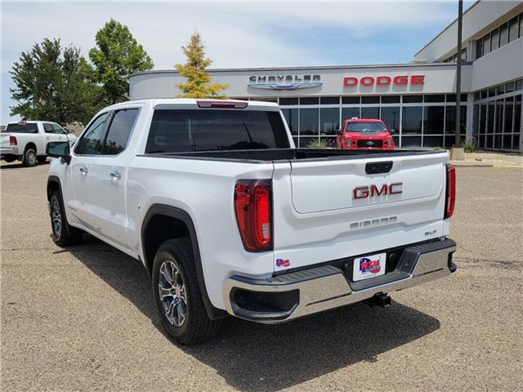 Used 2026 GMC Sierra 1500 SLT 4x2 Crew Cab 5.75 ft. box 147.4 in. WB