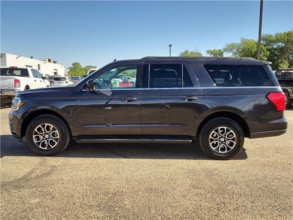 Used 2024 Ford Expedition Max XLT 4x2