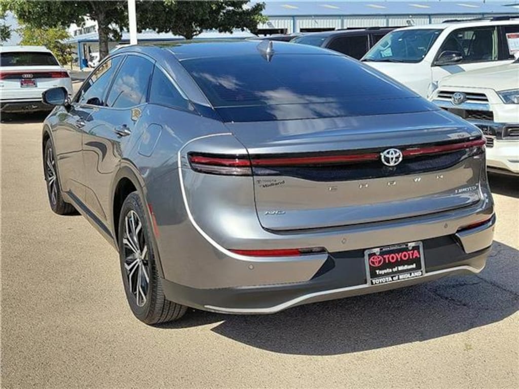 Used 2023 Toyota Crown Limited