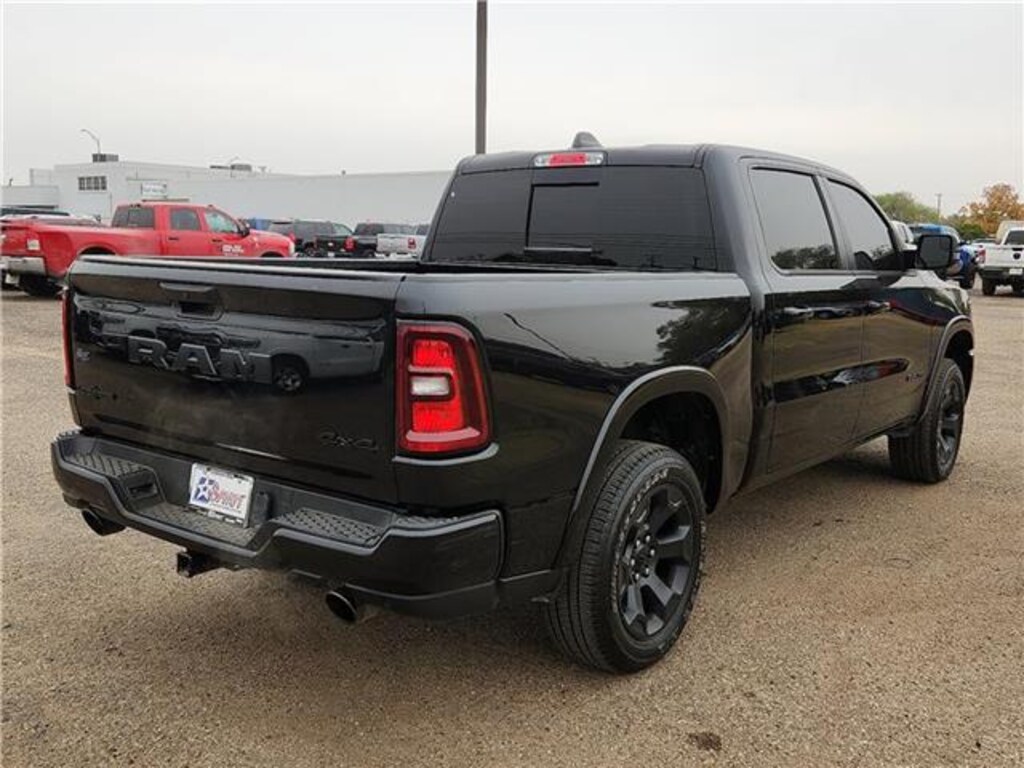 Used 2025 RAM 1500 Big Horn/Lone Star 4x4 Crew Cab 144.5 in. WB
