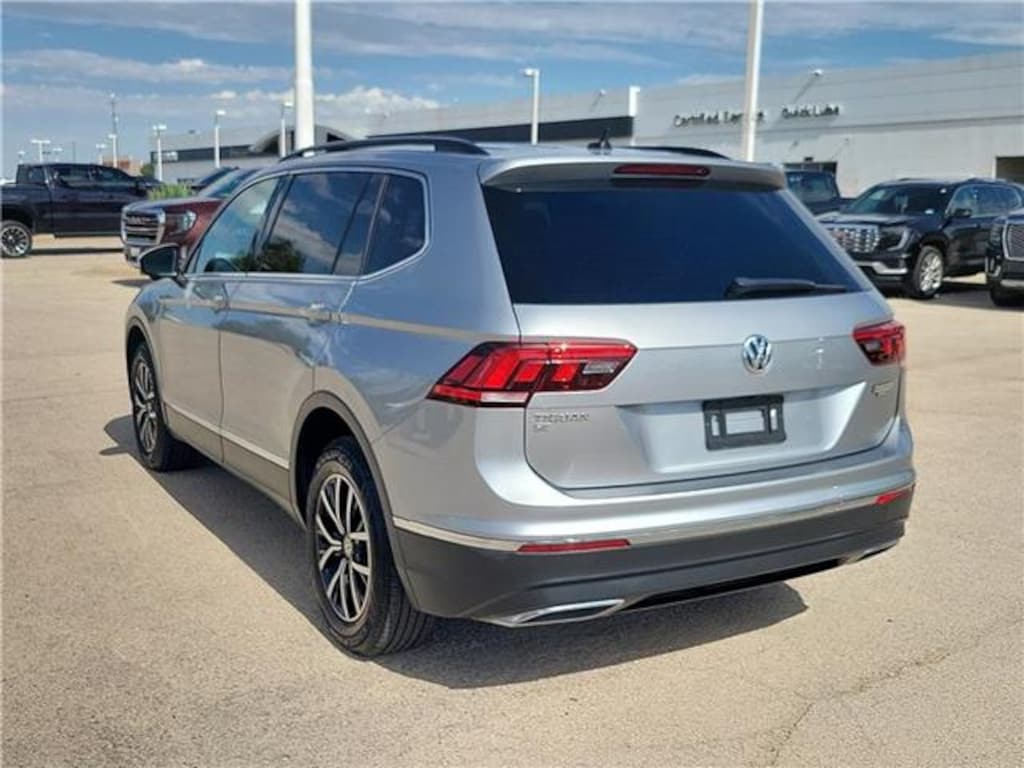 Used 2021 Volkswagen Tiguan 2.0T SE R-Line Black Front-wheel Drive