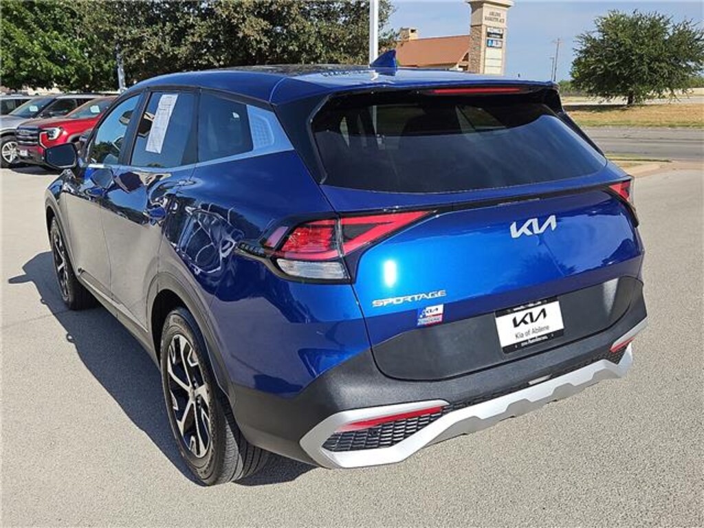 Certified 2025 KIA Sportage EX Front-Wheel Drive