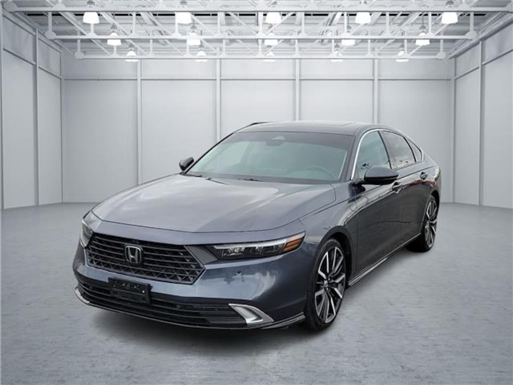 Used 2025 Honda Accord Hybrid Touring Sedan
