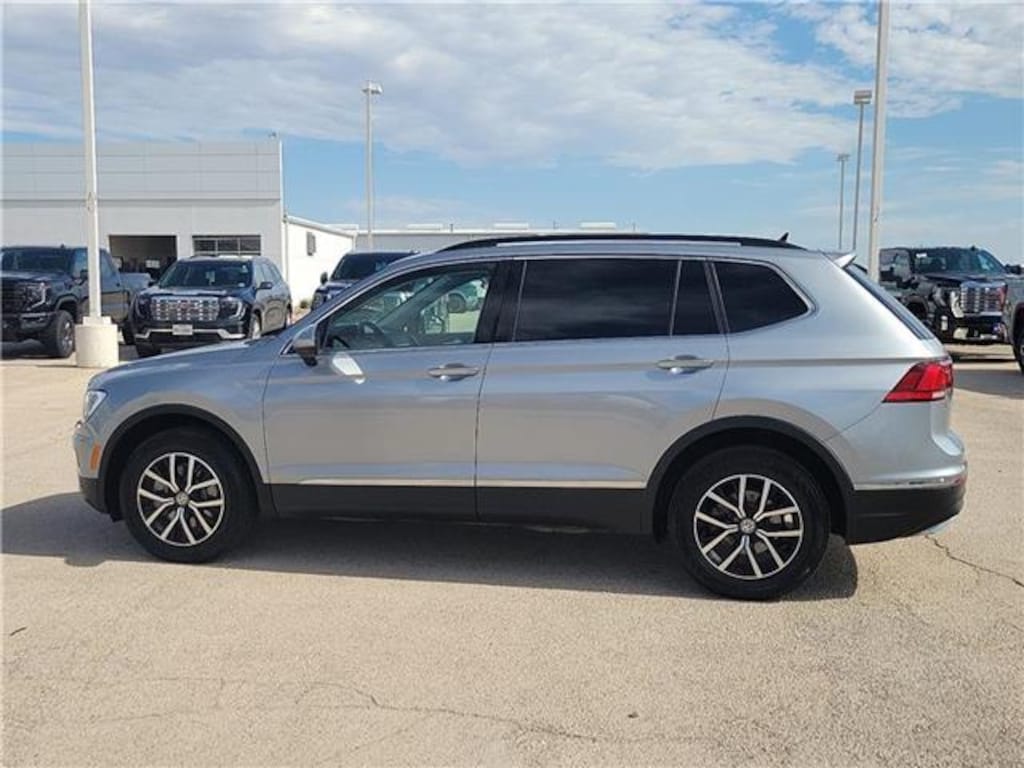 Used 2021 Volkswagen Tiguan 2.0T SE R-Line Black Front-wheel Drive