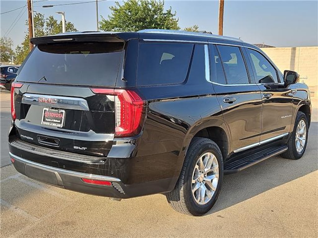 Used 2023 GMC Yukon SLT 4x4