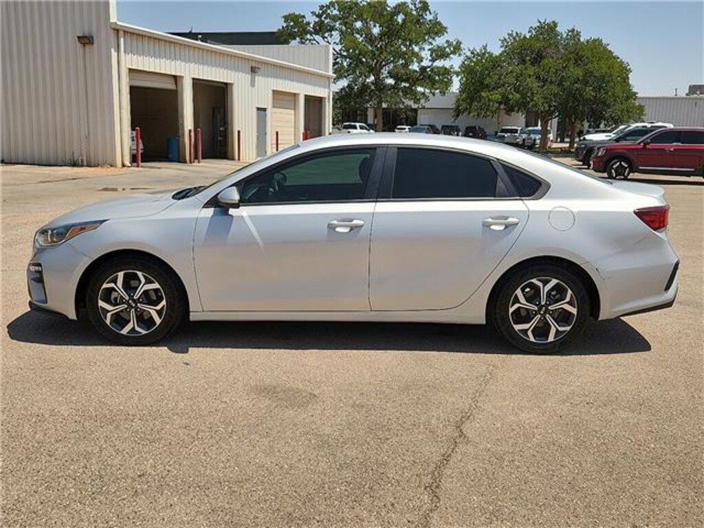 Used 2021 KIA Forte LXS Sedan