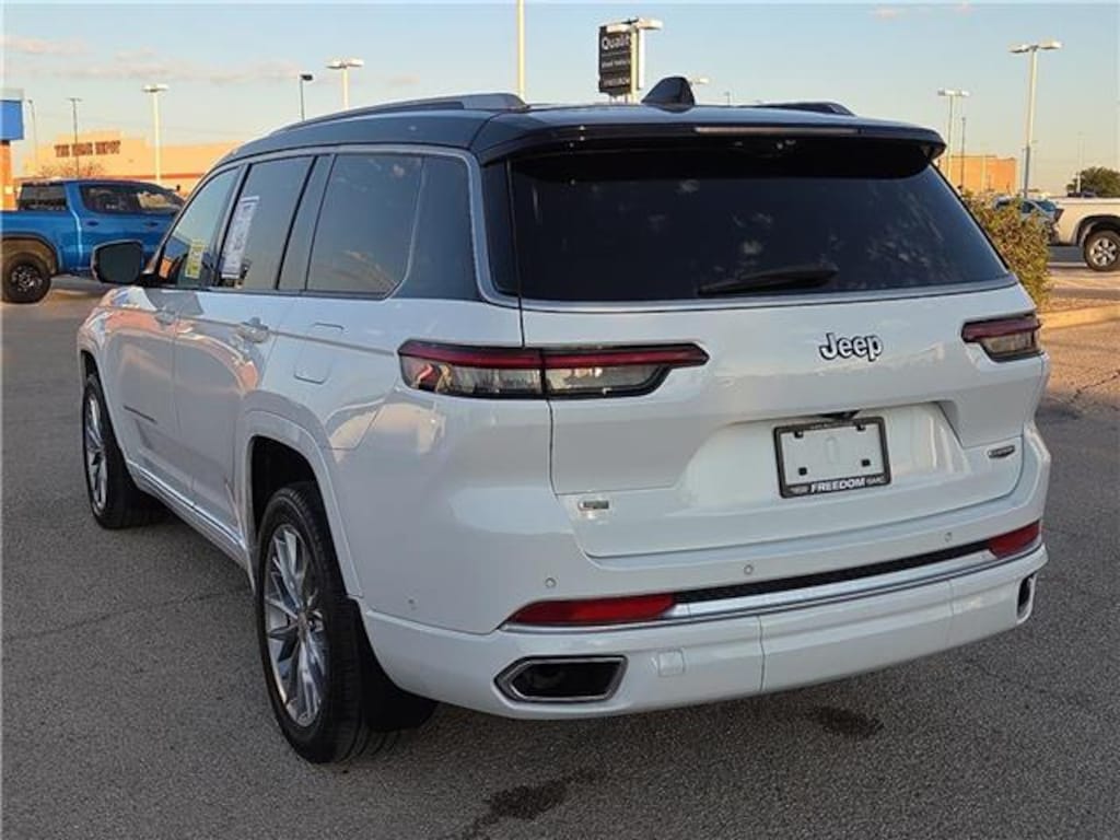 Used 2022 Jeep Grand Cherokee L Summit 4x2