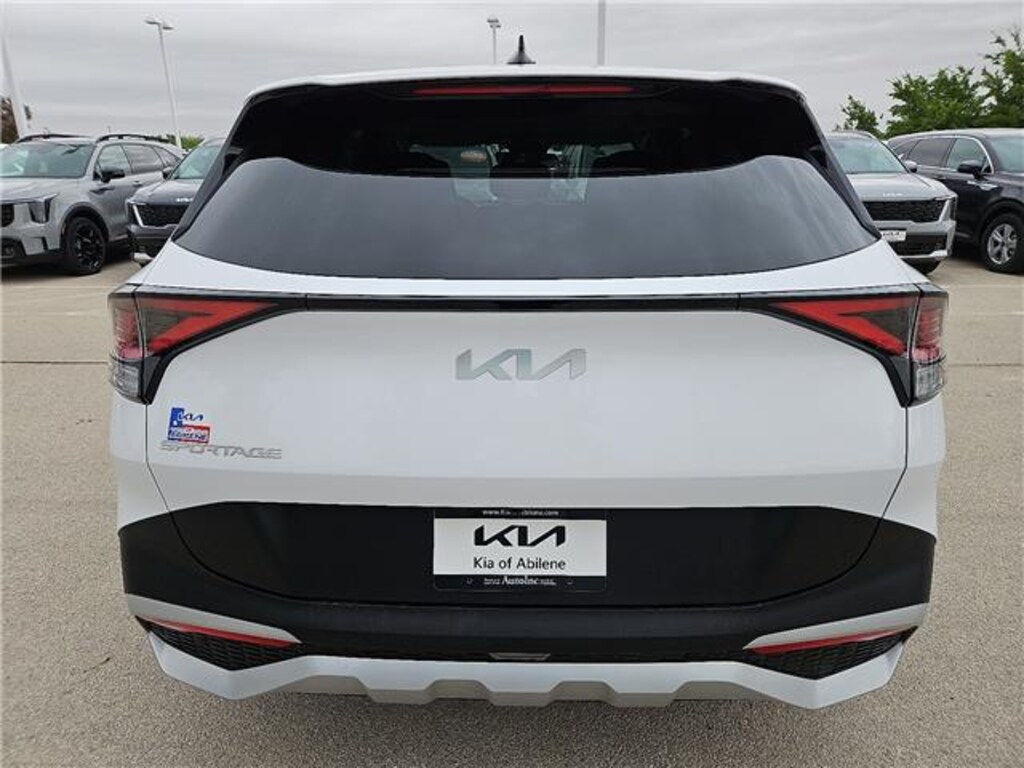 Used 2025 KIA Sportage EX Front-Wheel Drive