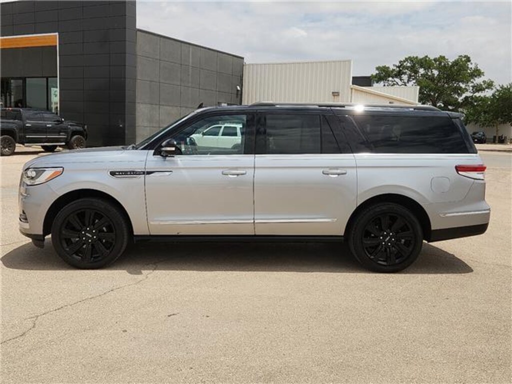 Used 2023 Lincoln Navigator L Black Label 4x4