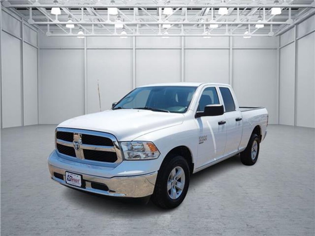 Used 2024 RAM 1500 Classic SLT 4x4 Quad Cab 6.3 ft. box 140 in. WB