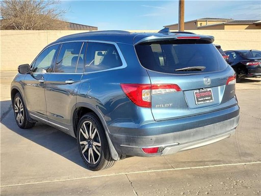 Used 2019 Honda Pilot Touring 8-Passenger (A9) Front-wheel Drive