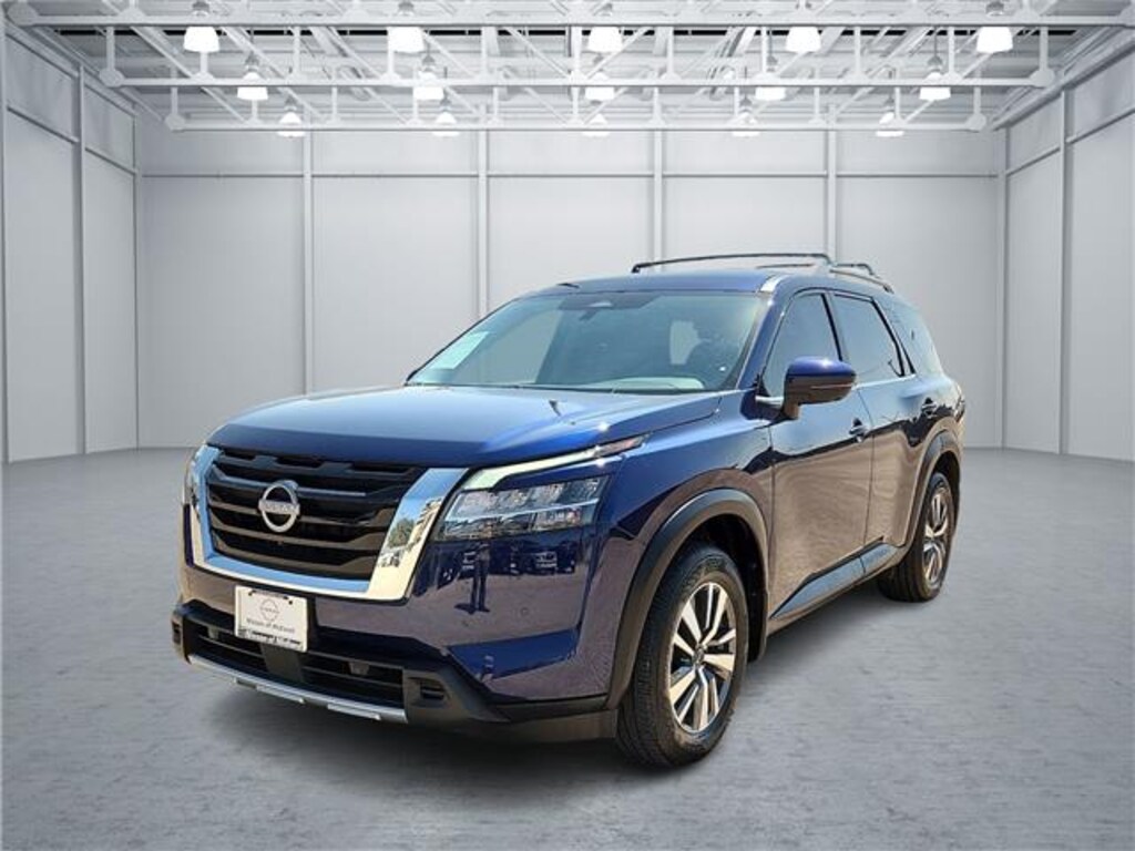 Used 2024 Nissan Pathfinder SL (A9) Front-Wheel Drive