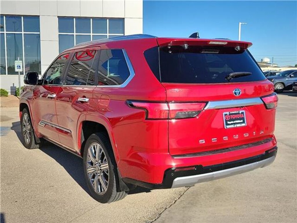 Used 2024 Toyota Sequoia Capstone (A10) 4x4