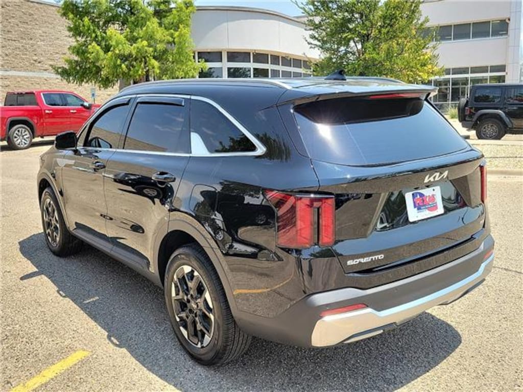 Used 2026 KIA Sorento S All-Wheel Drive