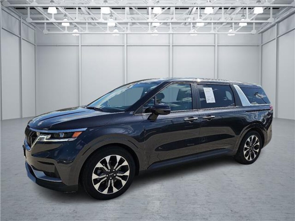 Used 2023 KIA Carnival EX Passenger Van