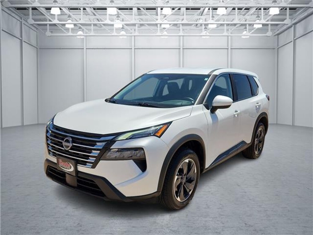 Used 2025 Nissan Rogue SV Front-Wheel Drive