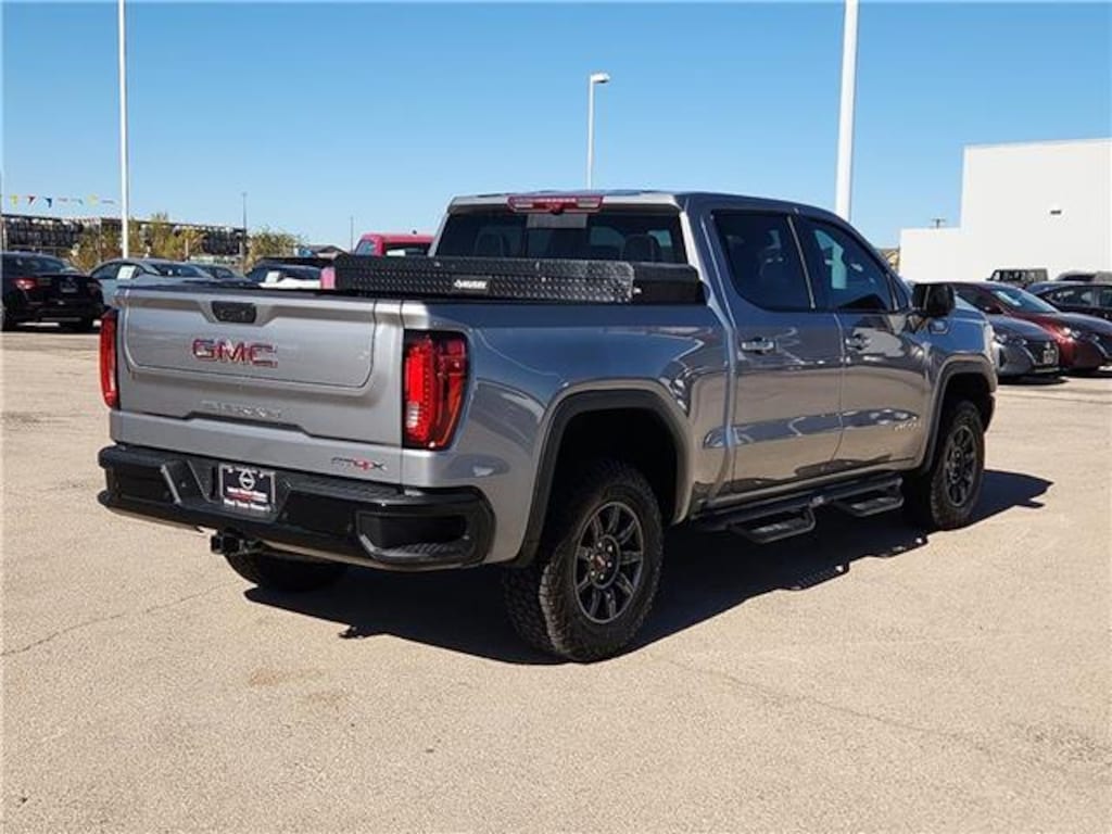Used 2024 GMC Sierra 1500 AT4X 4x4 Crew Cab 5.75 ft. box 147.4 in. WB