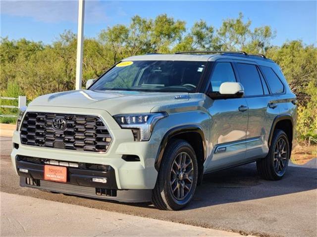 2025 Toyota Sequoia Platinum photo 3