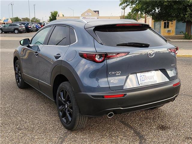 2024 Mazda CX-30 2.5 Carbon Sport photo 3