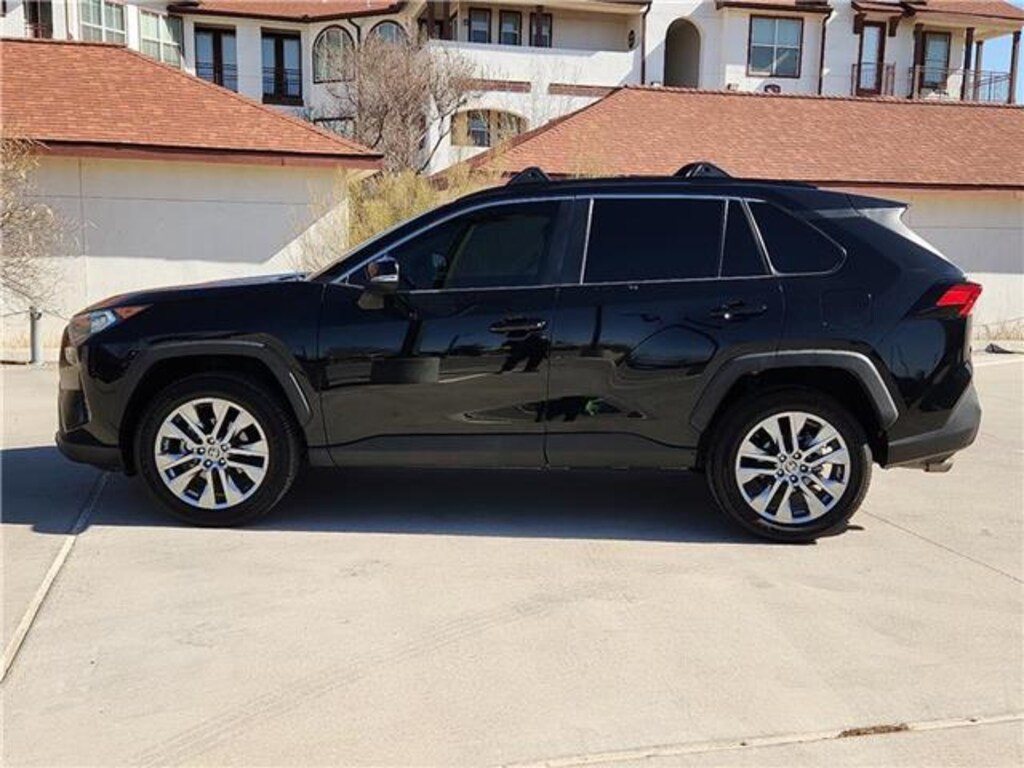 Used 2021 Toyota RAV4 XLE Premium Front-wheel Drive