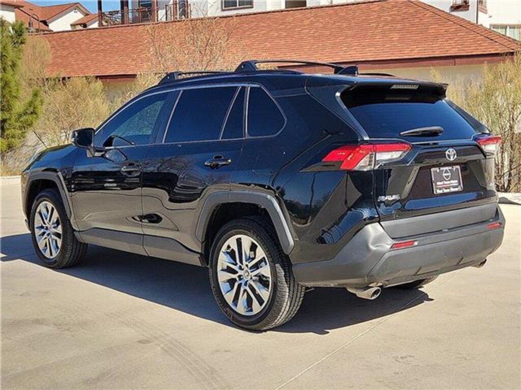 Used 2021 Toyota RAV4 XLE Premium Front-wheel Drive