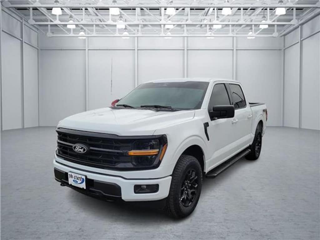 Used 2025 Ford F-150 XLT 4x4 SuperCrew Cab 5.5 ft. box 145 in. WB