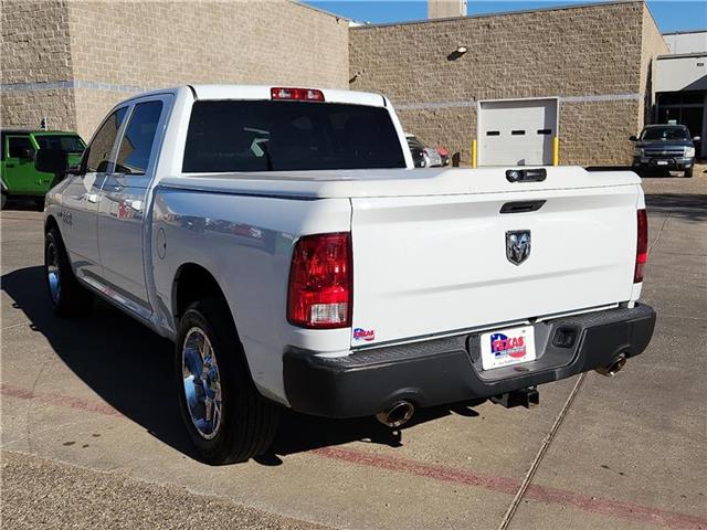 2023 Ram 1500 Classic Tradesman photo 2