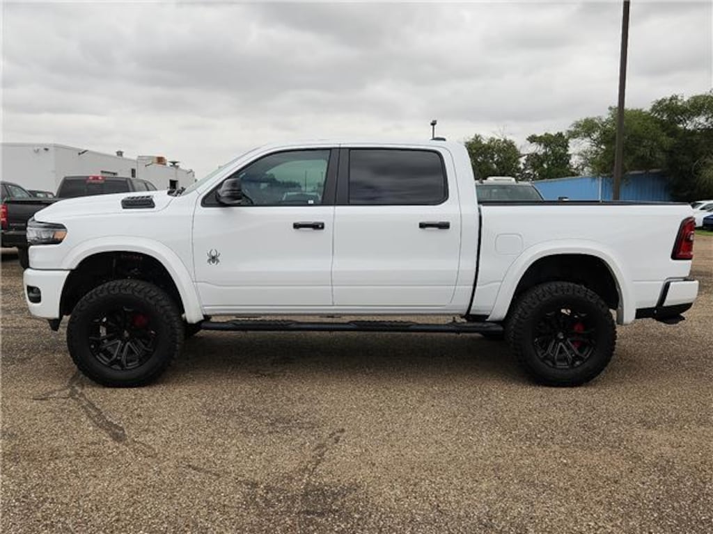 Used 2025 RAM 1500 Big Horn/Lone Star 4x4 Crew Cab 144.5 in. WB