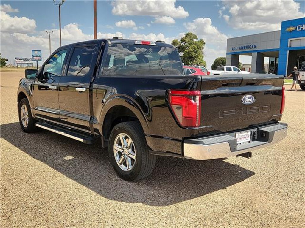 Used 2025 Ford F-150 XLT 4x2 SuperCrew Cab 5.5 ft. box 145 in. WB