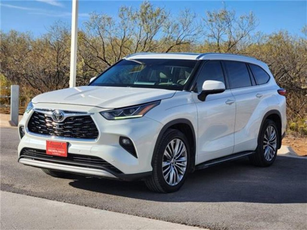 Used 2021 Toyota Highlander Platinum All-wheel Drive