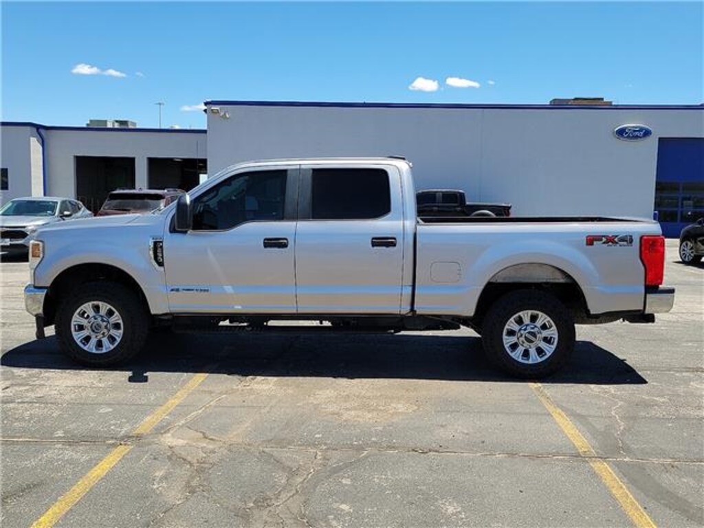 Used 2021 Ford F-250 XL 4x4 Crew Cab 6.75 ft. box 160 in. WB SRW Sedan