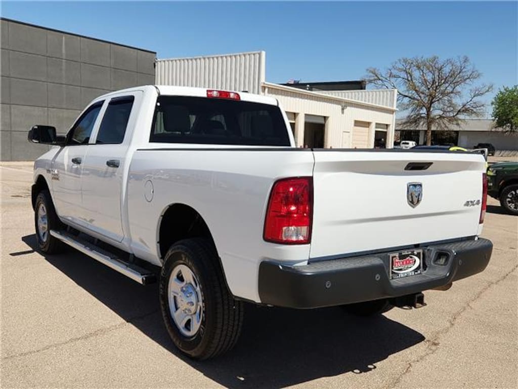 Used 2015 RAM 3500 Tradesman 4x4 Crew Cab 6.3 ft. box 149.5 in. WB SR