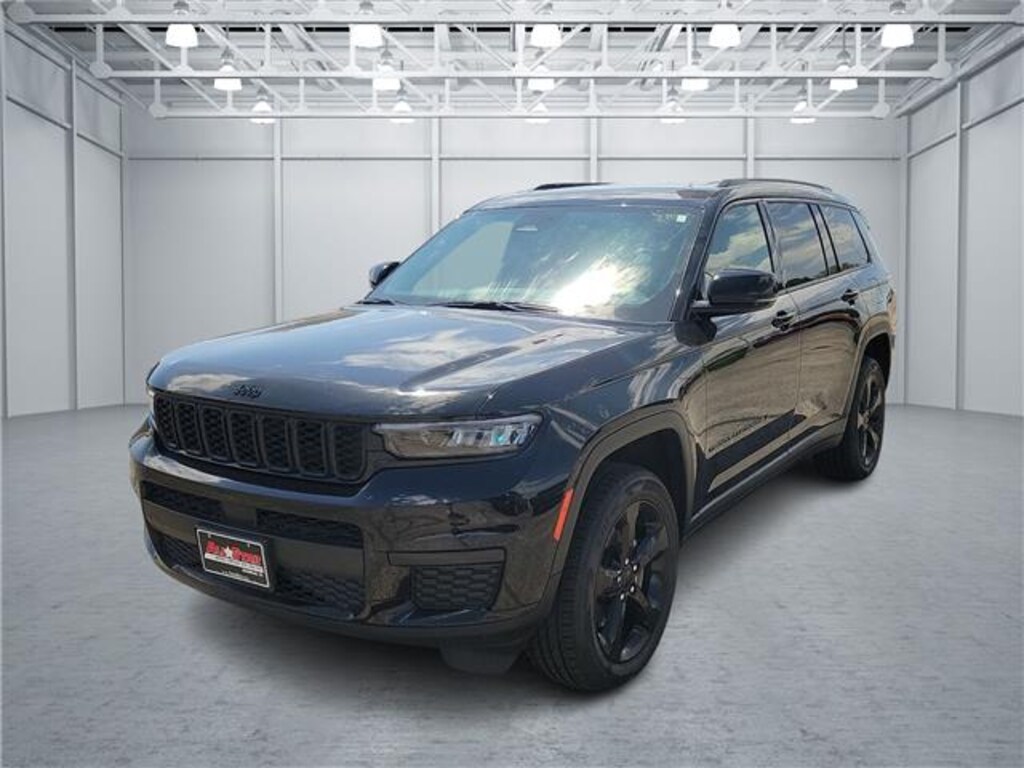 Used 2023 Jeep Grand Cherokee L Altitude 4x4