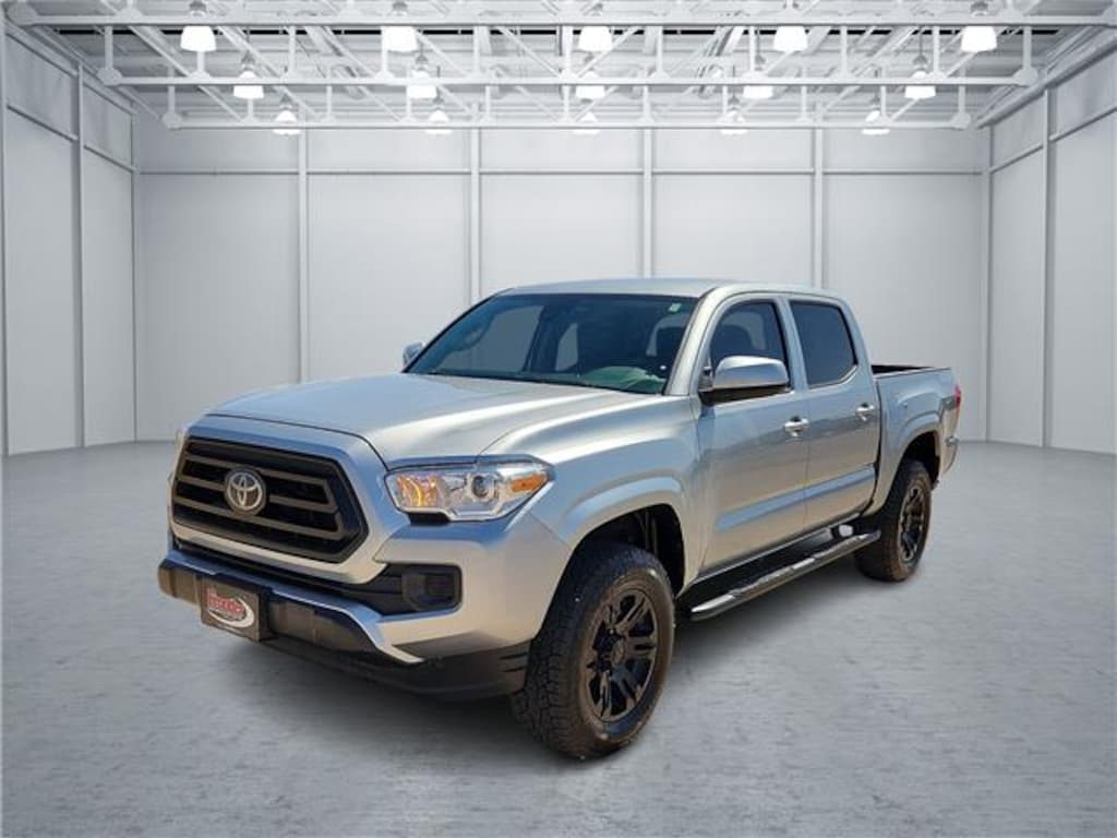 Used 2022 Toyota Tacoma SR V6 4x4 Double Cab 5 ft. box 127.4 in. WB