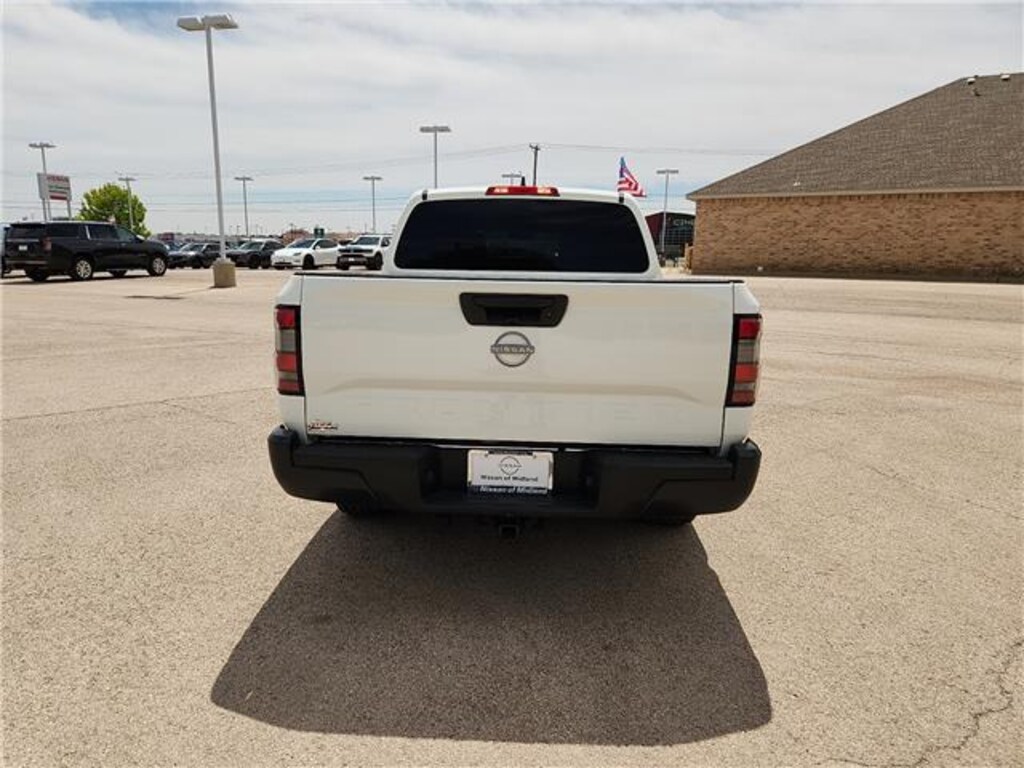 Used 2024 Nissan Frontier S (A9) 4x2 Crew Cab 5 ft. box 126 in. WB