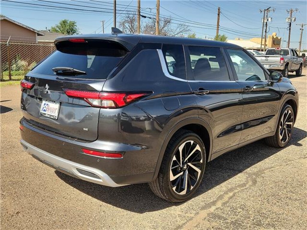 Used 2024 Mitsubishi Outlander