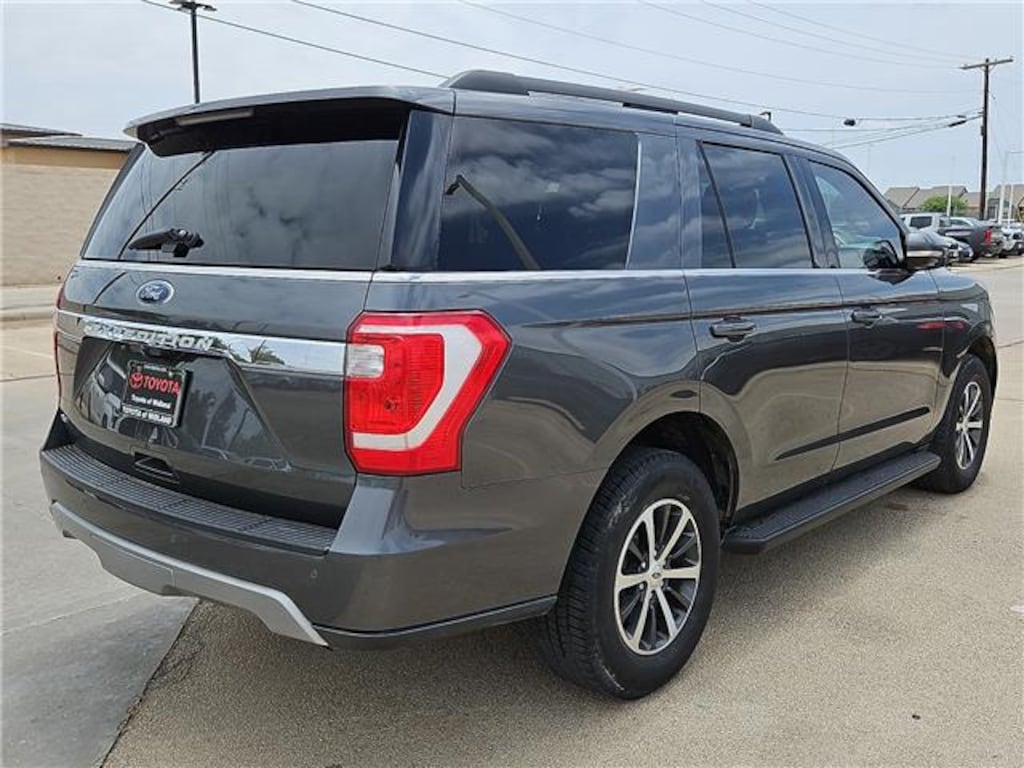 Used 2018 Ford Expedition XLT 4x2