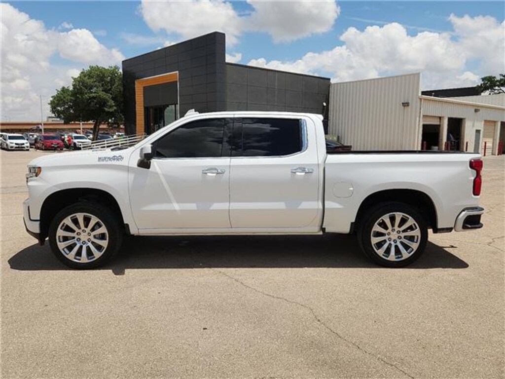 Used 2021 Chevrolet Silverado 1500 High Country 4x4 Crew Cab 5.75 ft. box 147.4 in. W