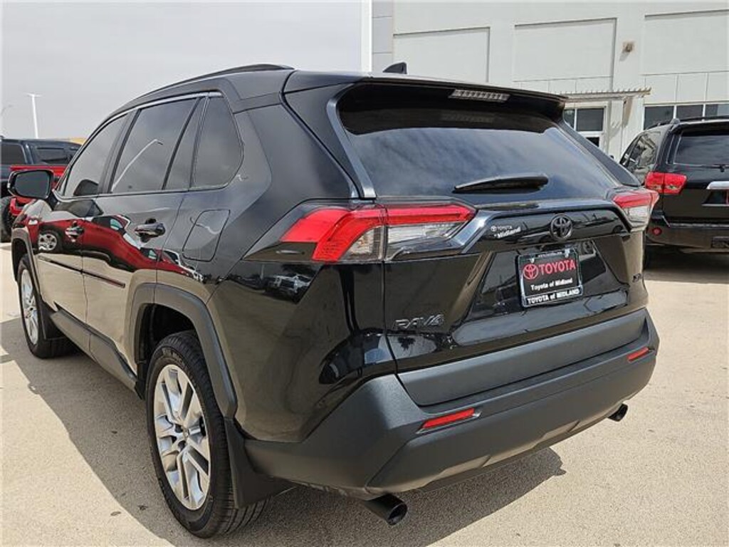 Used 2024 Toyota RAV4 XLE Premium Front-Wheel Drive